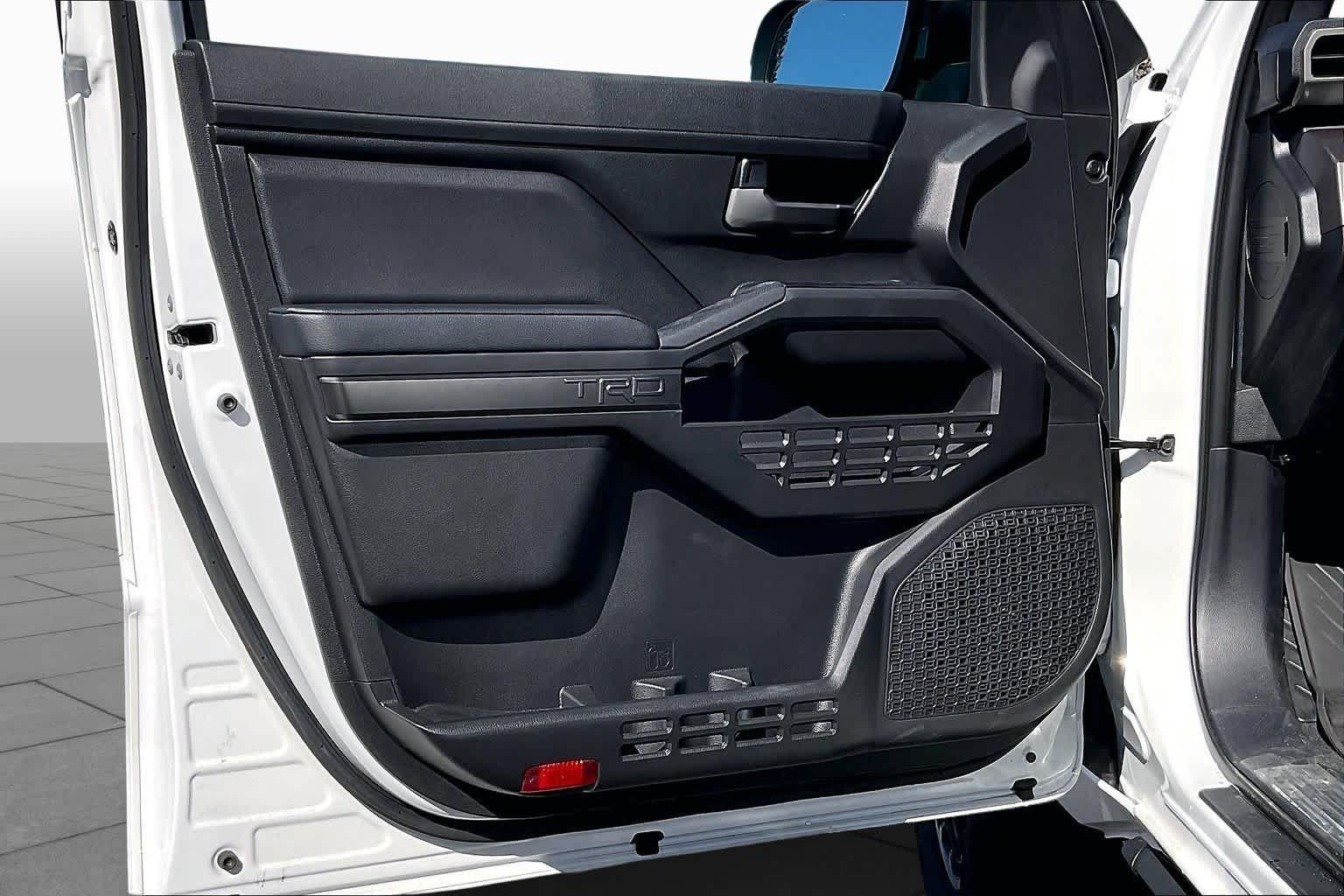 2026 Toyota Tacoma TRD Off Road - Photo 10