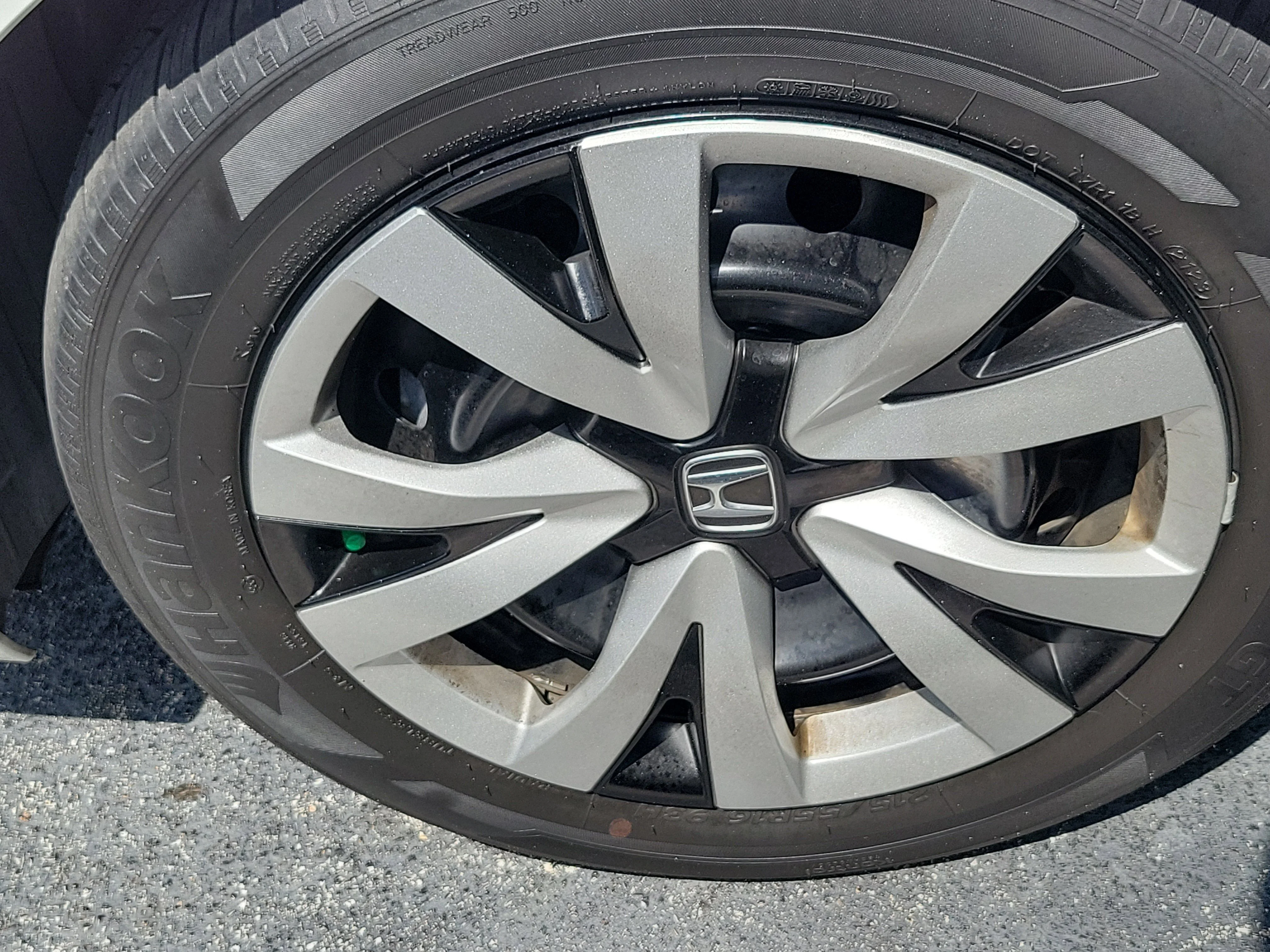 2024 Honda Civic LX - Photo 8