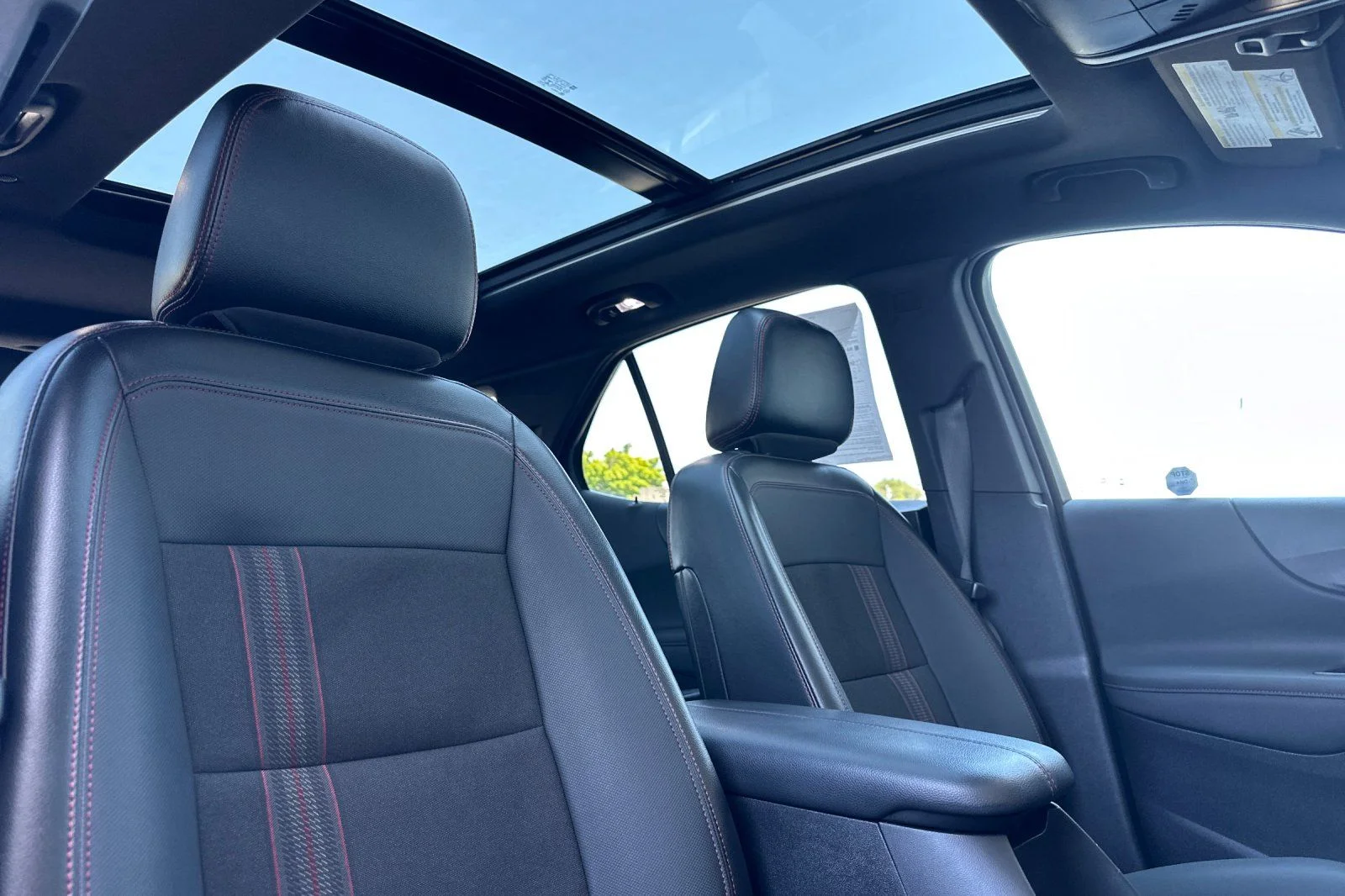 Used 2023 Red Chevrolet RS image 17