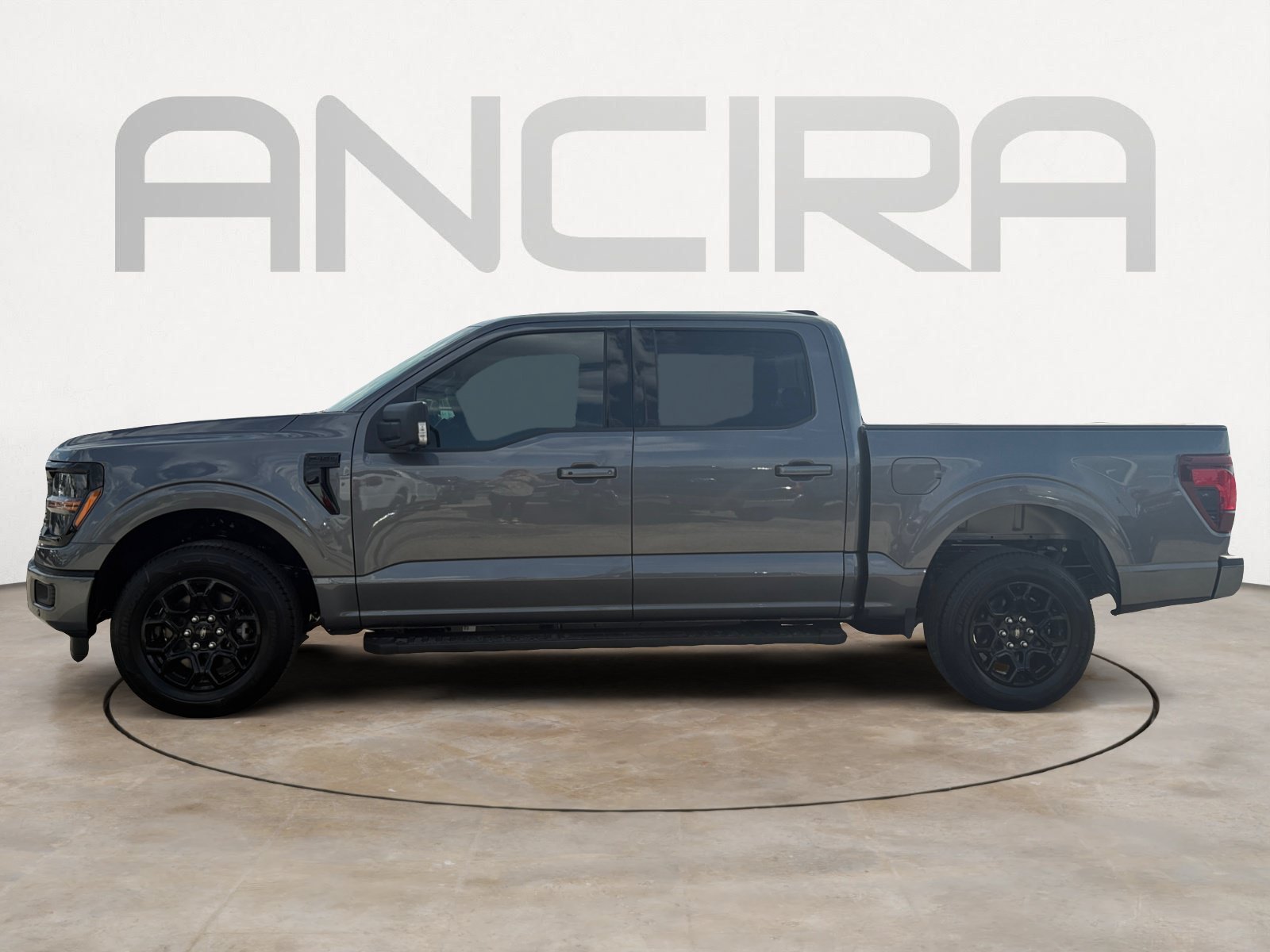 New 2026 Carbonized Gray Metallic Ford XLT image 4