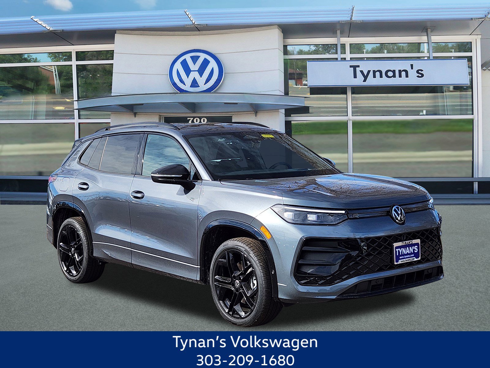 2026 Volkswagen Tiguan SE R-LINE BLACK