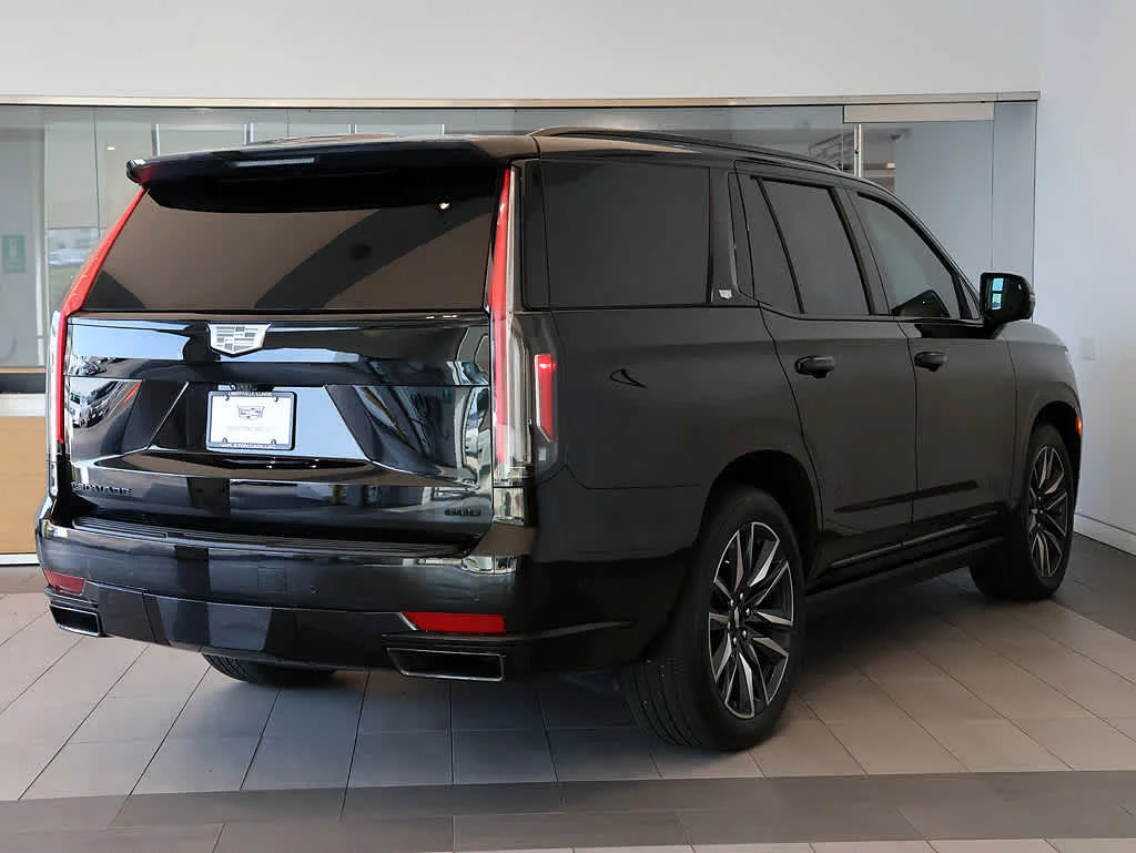 Used 2021 BLACK RAVEN Cadillac Sport Platinum image 5