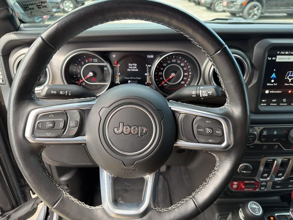 Used 2022 Gray Jeep Rubicon image 16