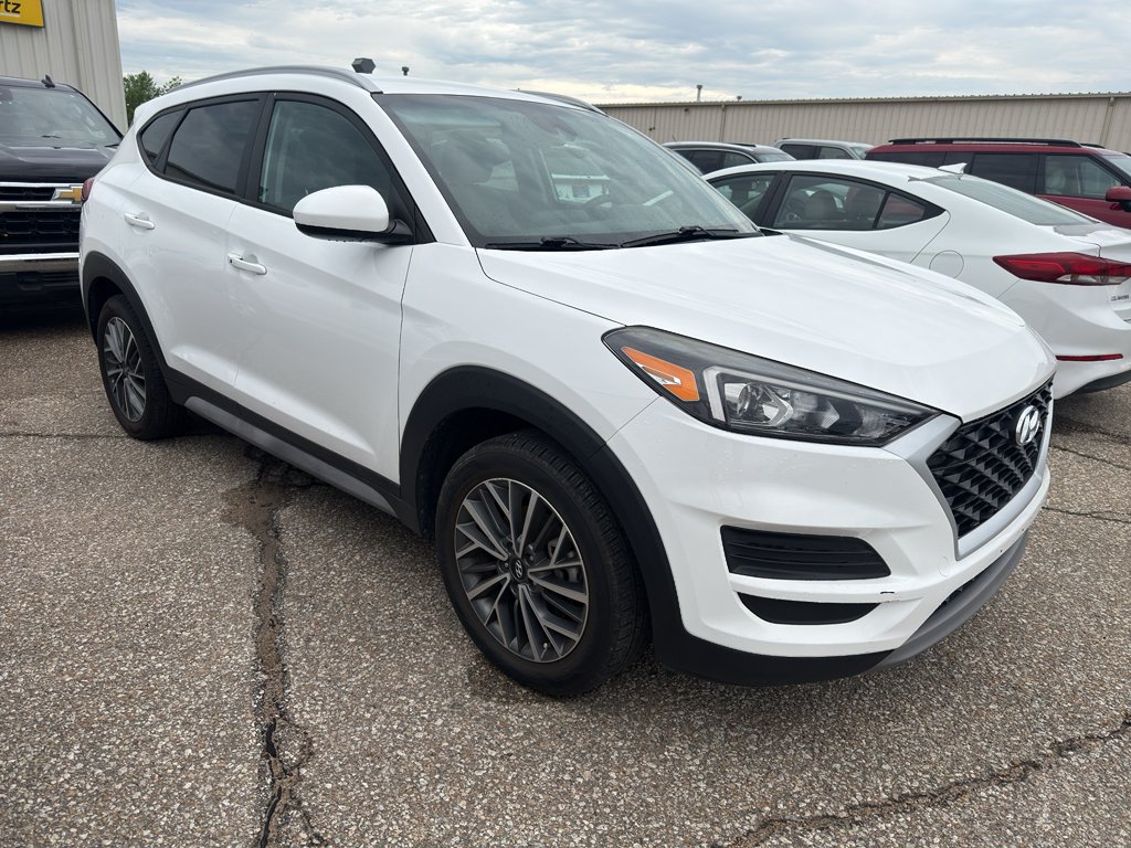 Used 2021 Winter White Hyundai SEL image 5