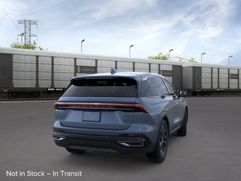 New 2026 Whisper Blue Metallic Clearcoat Lincoln Premiere image 8
