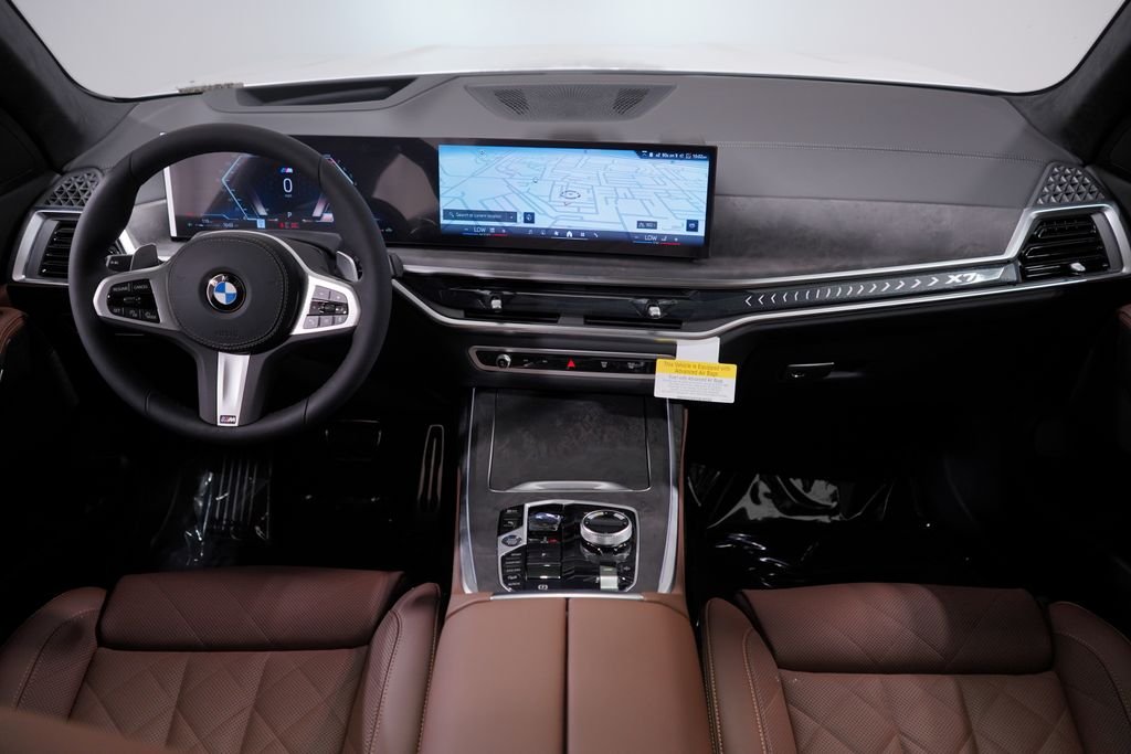 New 2027 White Metallic BMW xDrive40i image 11