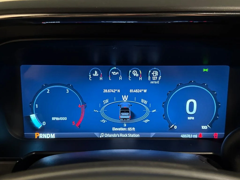 Used 2024 Gray Ford Lariat image 21