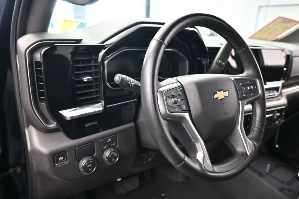 Used 2024 Black Chevrolet LT image 15