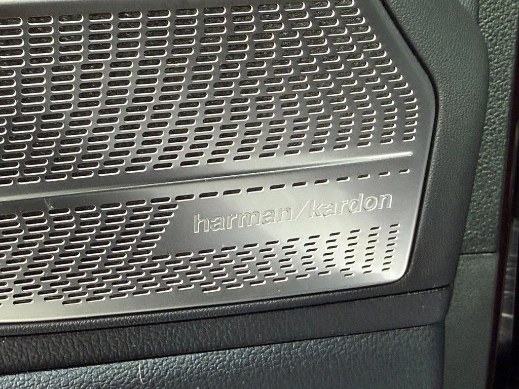 Used 2024 Red Hyundai Calligraphy image 29