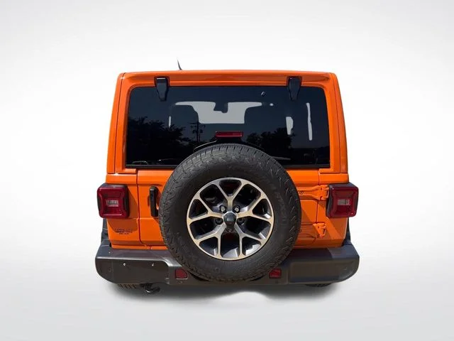 Used 2025 Orange Jeep Sport S image 10