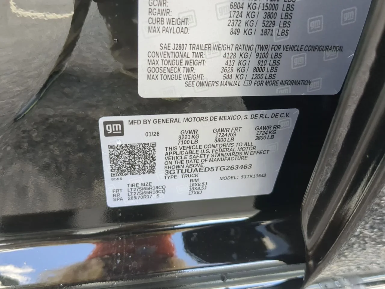New 2026 Onyx Black GMC Pro image 32
