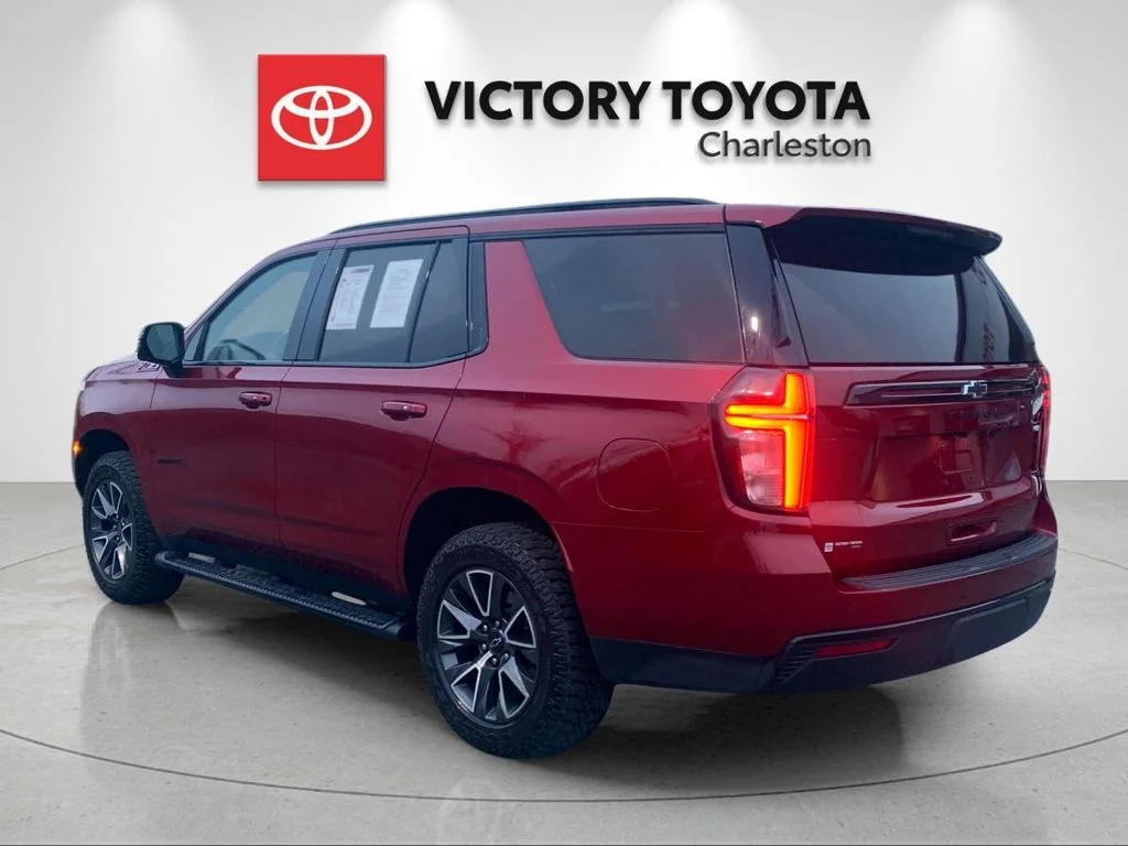 Used 2023 Red Chevrolet Z71 image 3