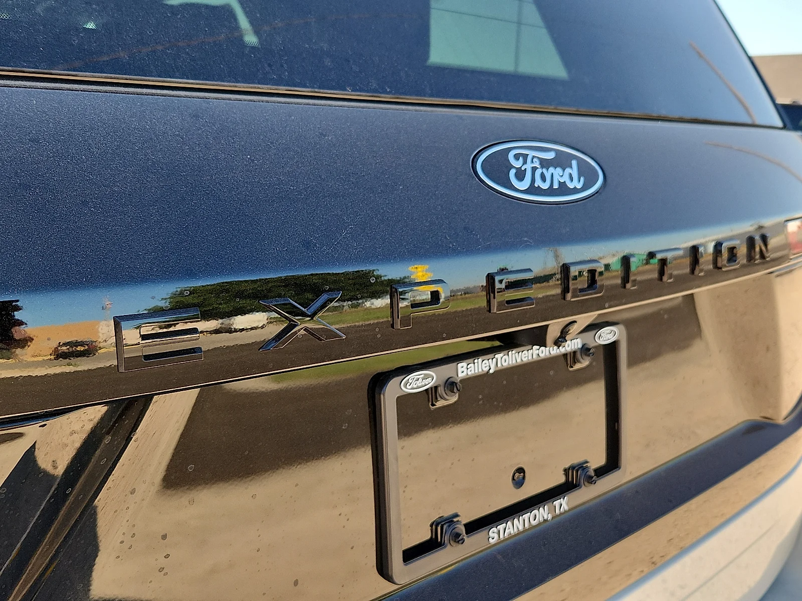 New 2026 White Metallic Ford Platinum image 10