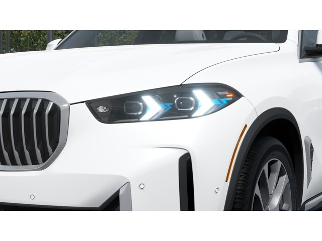 New 2026 Mineral White Metallic BMW sDrive40i image 6