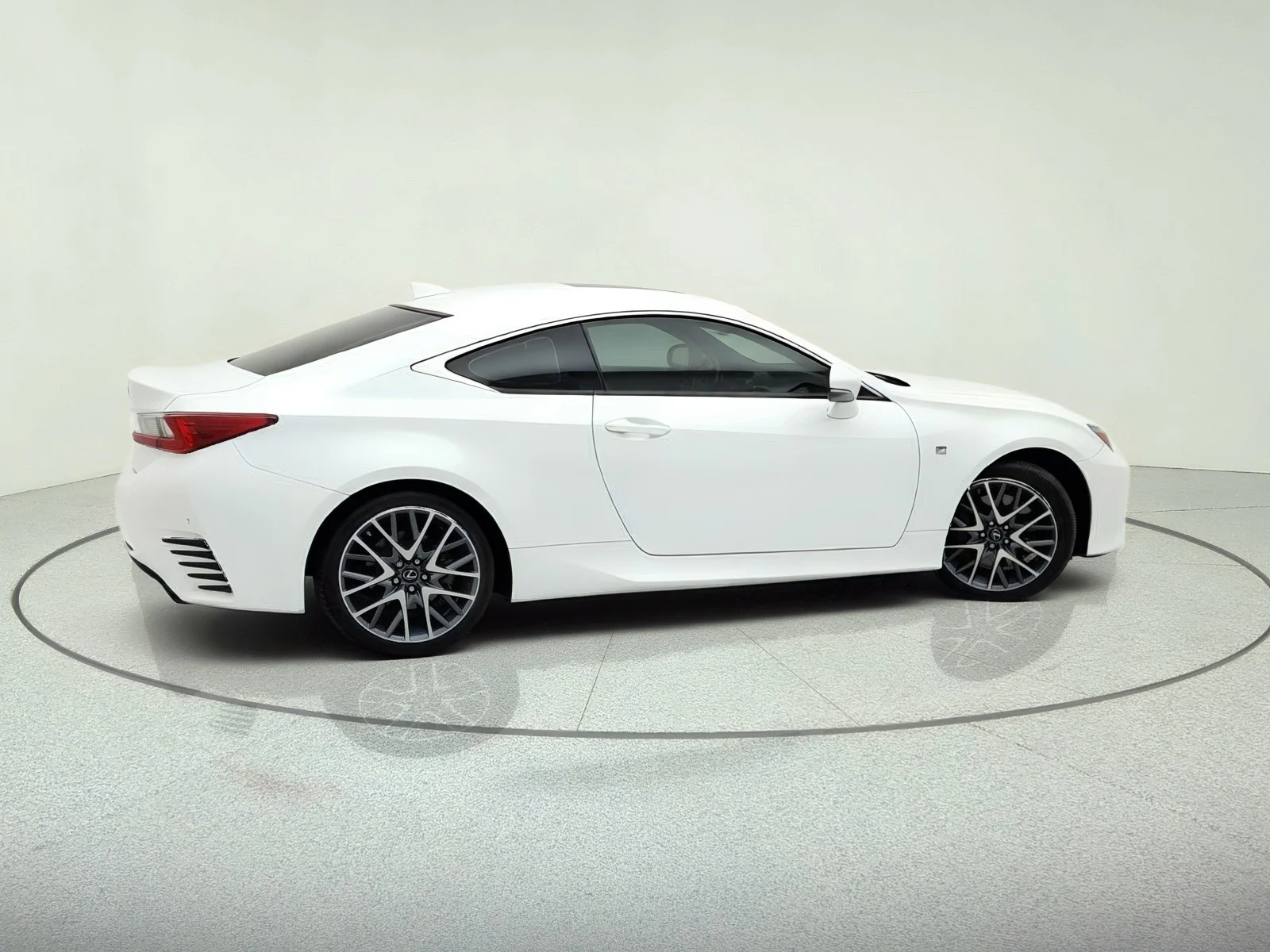 Used 2016 Ultra White Lexus CLOTH image 14