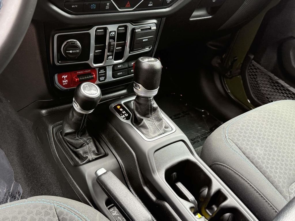 Used 2024 Green Jeep Rubicon 4xe image 22