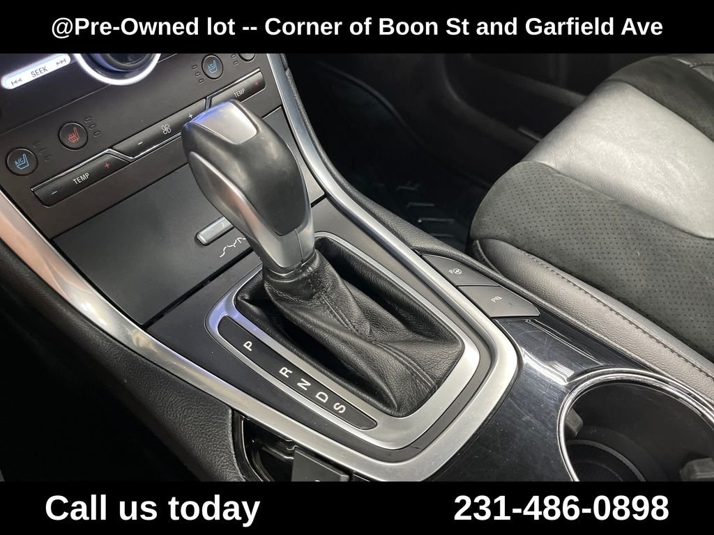 Used 2015 Silver Ford Sport image 25