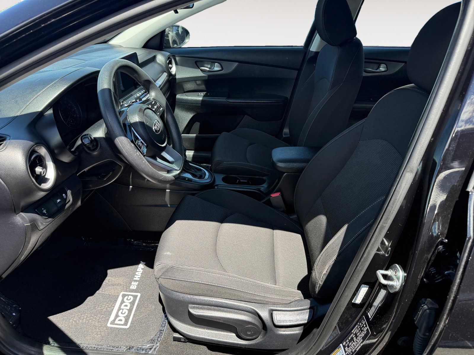 Used 2019 Aurora Black Kia LXS image 10