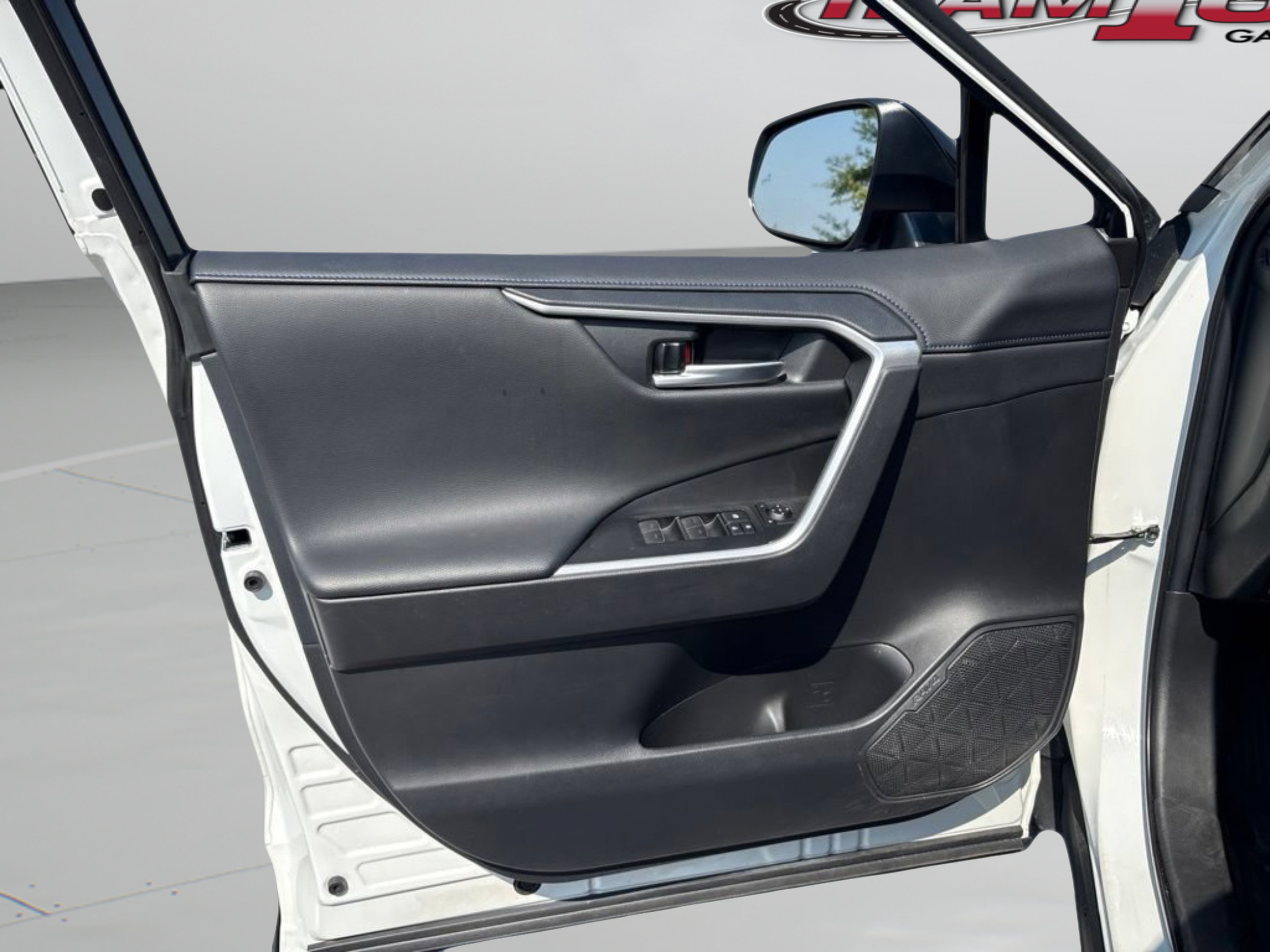 Used 2023 Midnight Black Metallic Toyota Hybrid XSE image 18