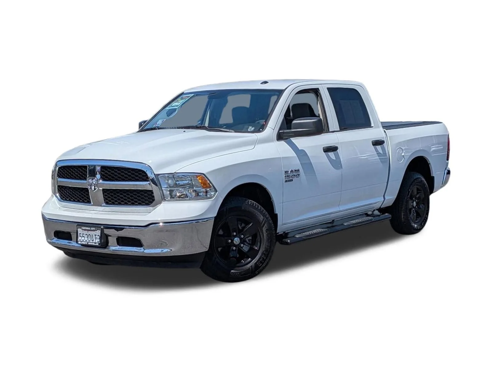 2022 RAM 1500 Classic SLT 4x4 Crew Cab 5'7's photo
