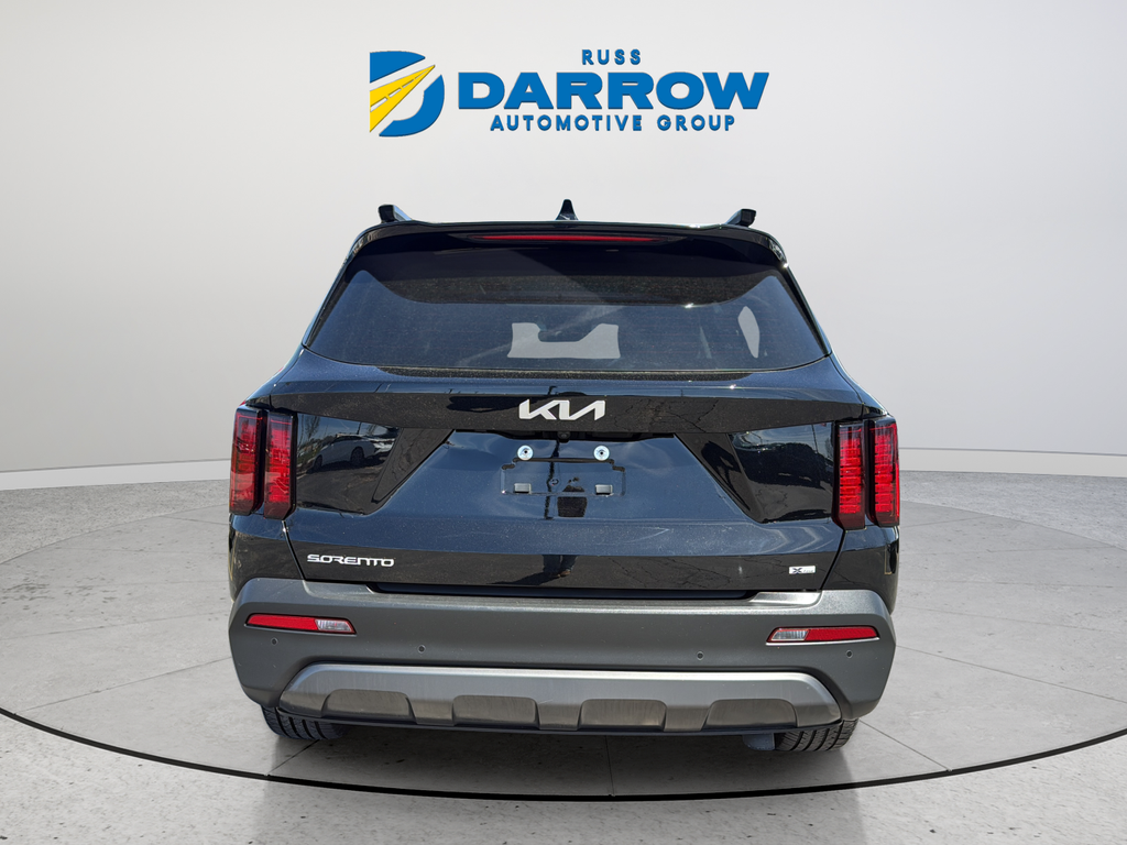 Used 2023 Black Kia X-Line EX image 4
