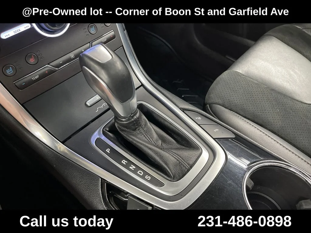 Used 2015 Silver Ford Sport image 25
