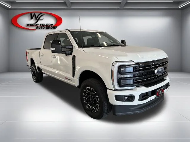 New 2026 Star White Metallic Tri-Coat Ford F-250® Platinum® image 22