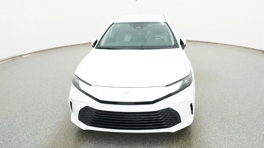 New 2026 Ice Cap Toyota LE image 30