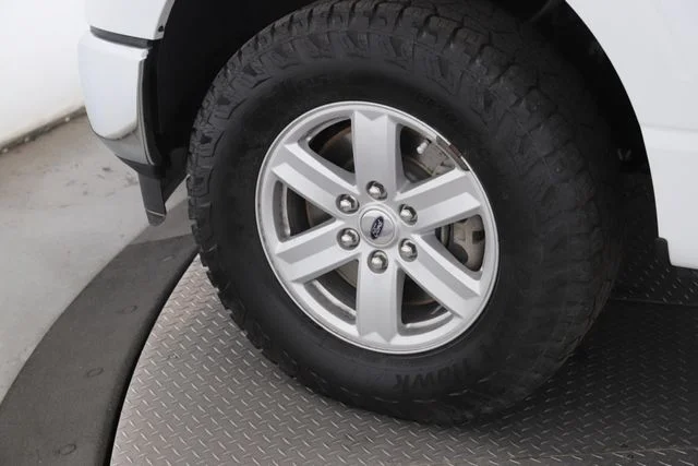 Used 2023 White Ford XLT image 13