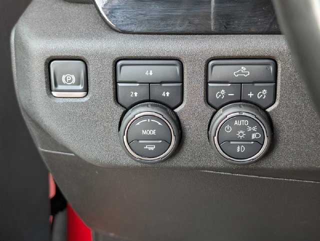 2025 Chevrolet Silverado 2500HD LT - Photo 16