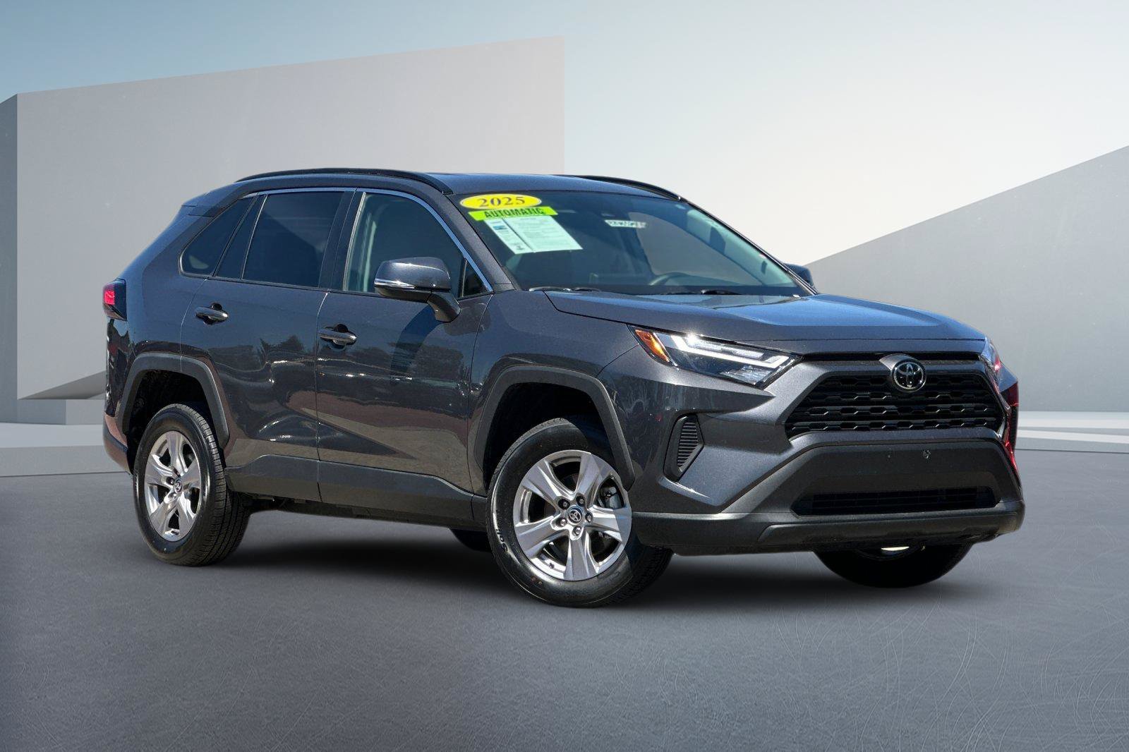 Used 2025 Gray Toyota XLE image 2