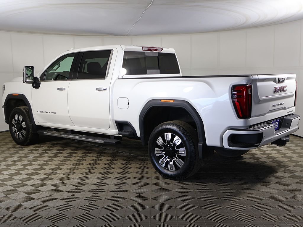 Used 2024 White GMC Denali image 12