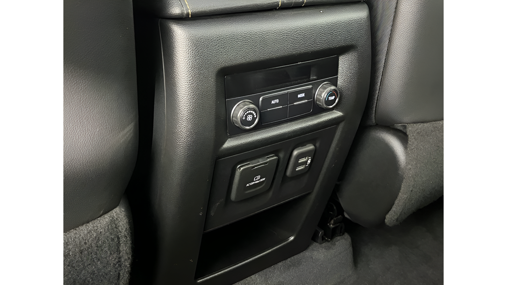 Used 2020 Graphite Metallic Chevrolet 3LT image 27