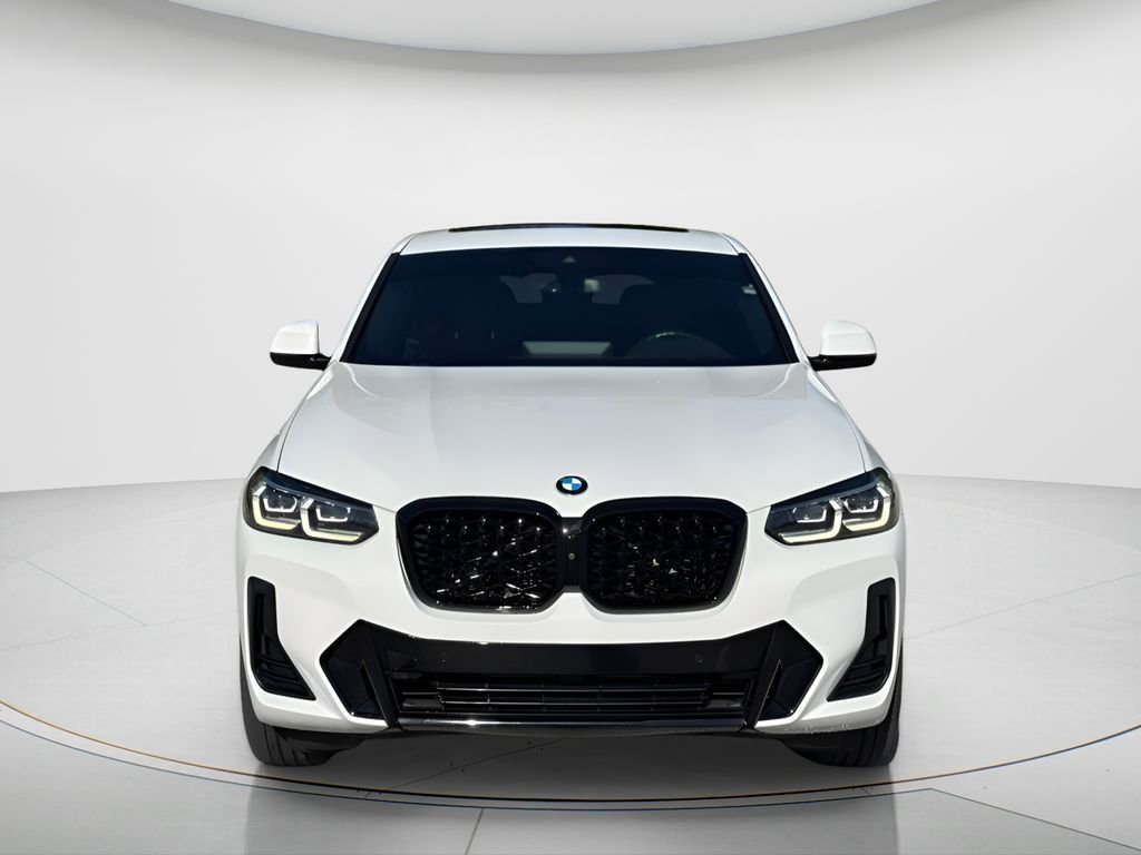 Used 2022 White BMW xDrive30i image 2