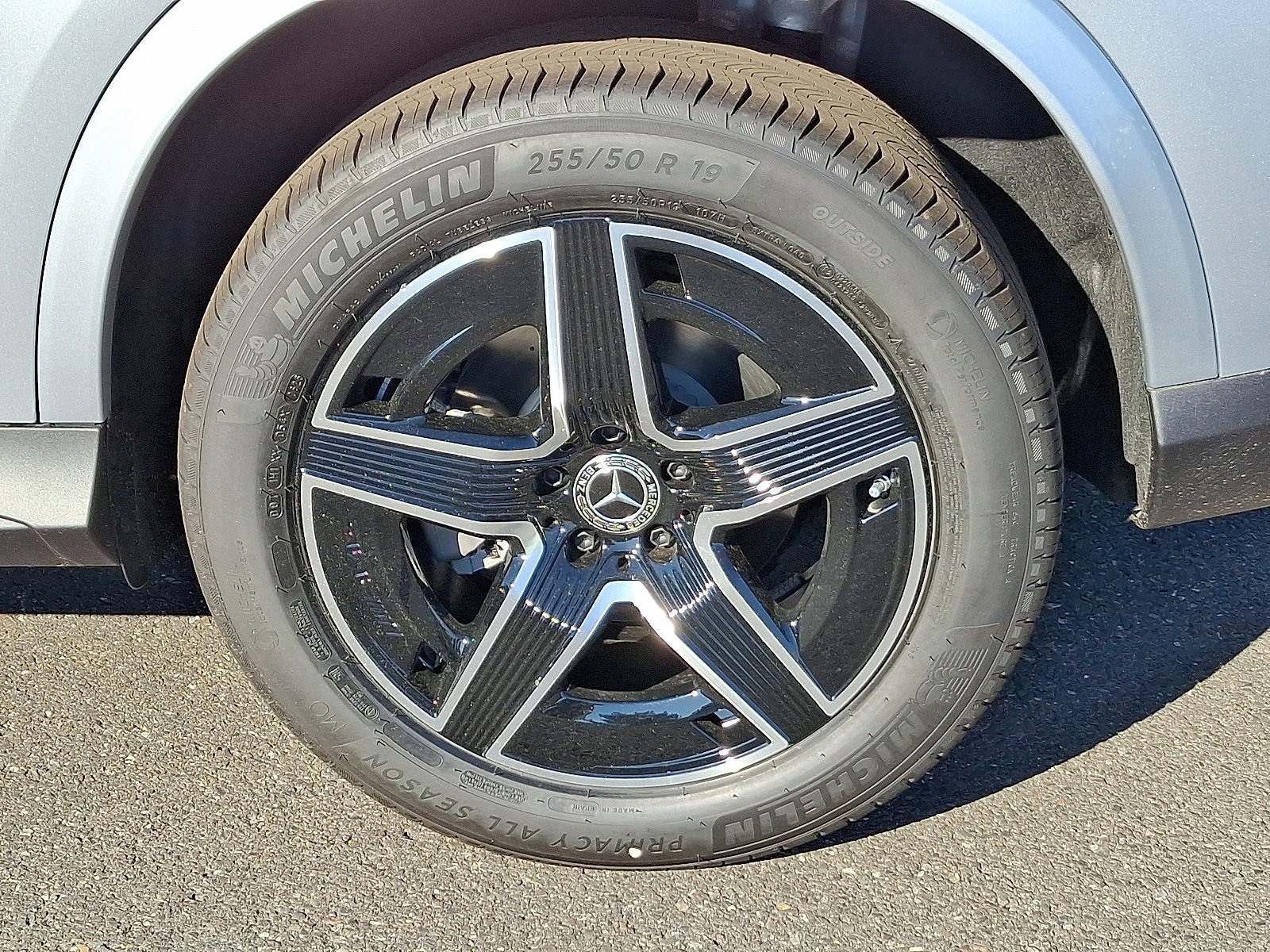 New 2026 Cirrus Silver Metallic Mercedes-Benz GLC 300 image 5