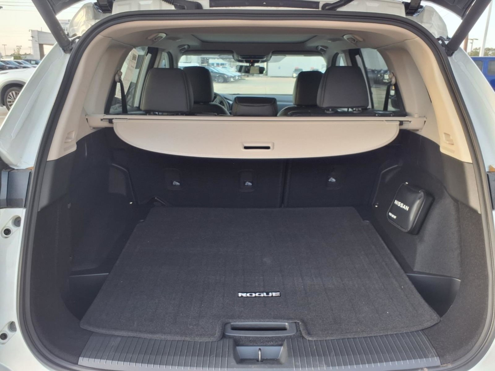 2026 Nissan Rogue photo 9 of 28
