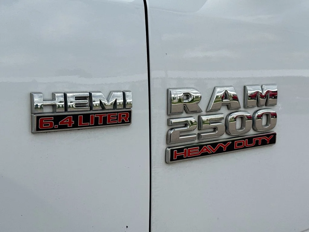 Used 2016 Bright White Clearcoat Ram Tradesman image 20