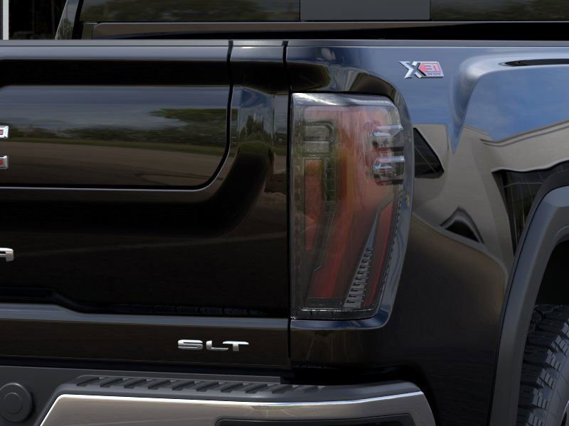 2025 GMC Sierra 2500HD SLT - Photo 11