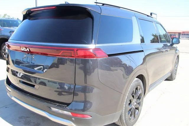 2023 Kia Carnival SX Prestige - Photo 10