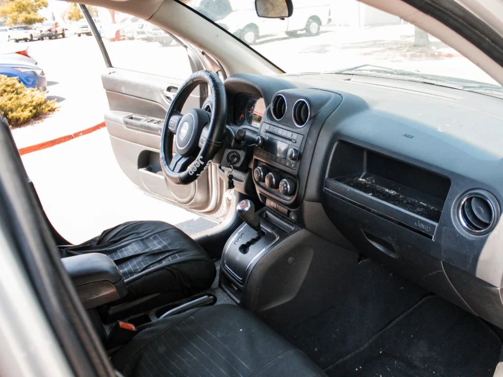 Used 2012 Bright Silver Metallic Clearcoat Jeep Sport image 21