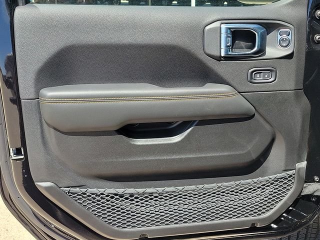 New 2026 Black Clearcoat Jeep Sahara image 11