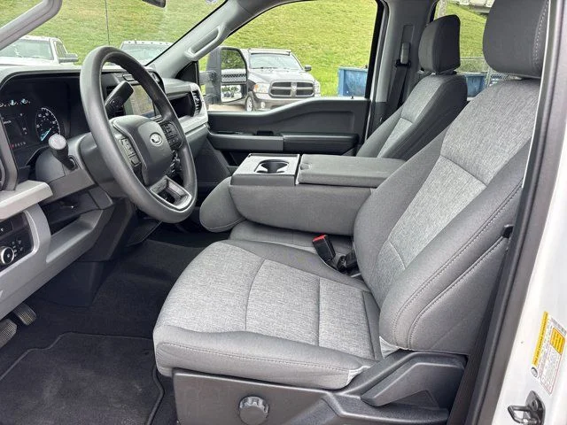 Used 2024 White Ford XL image 17