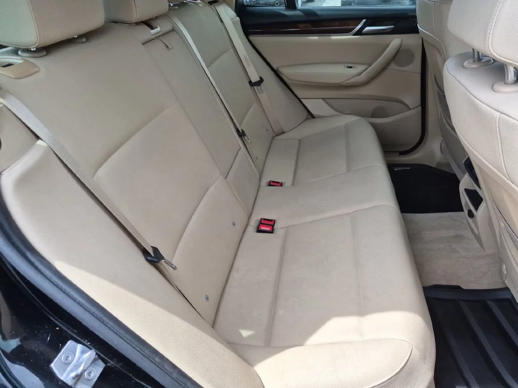 Used 2016 Black BMW sDrive28i image 32