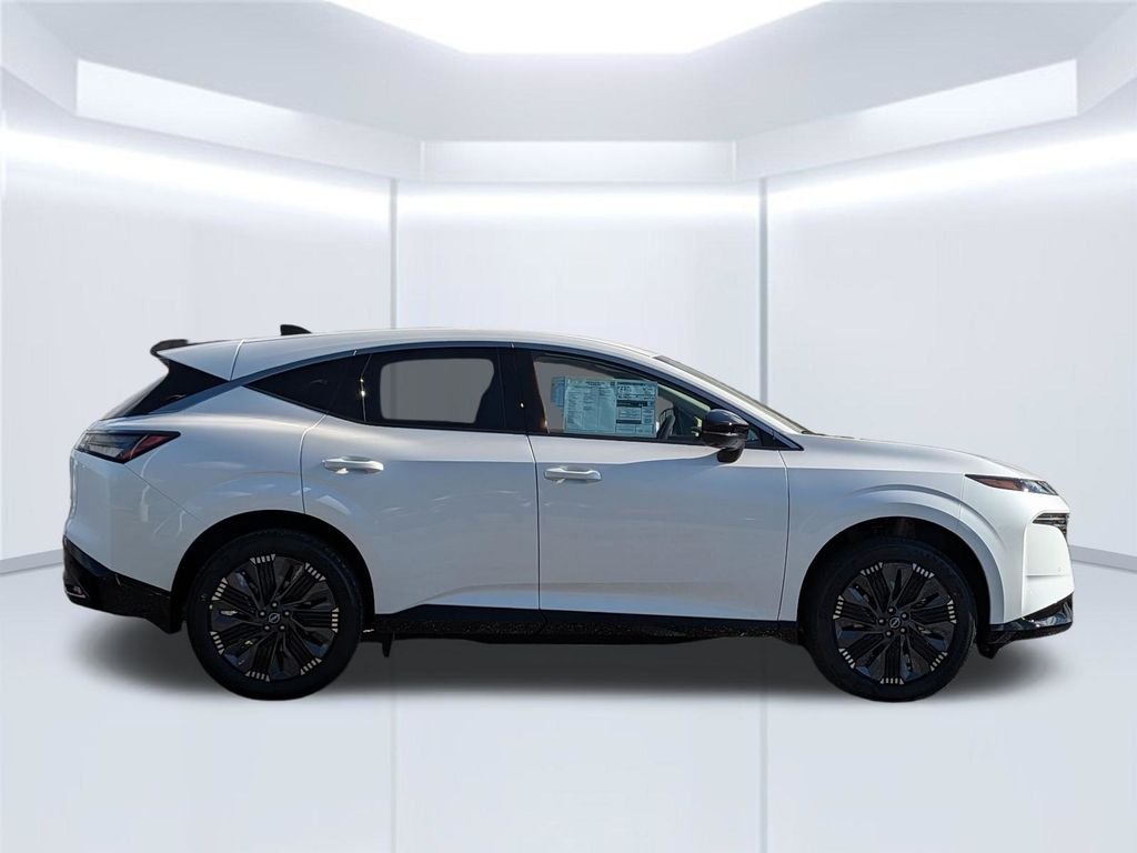 New 2026 White Nissan Platinum image 8
