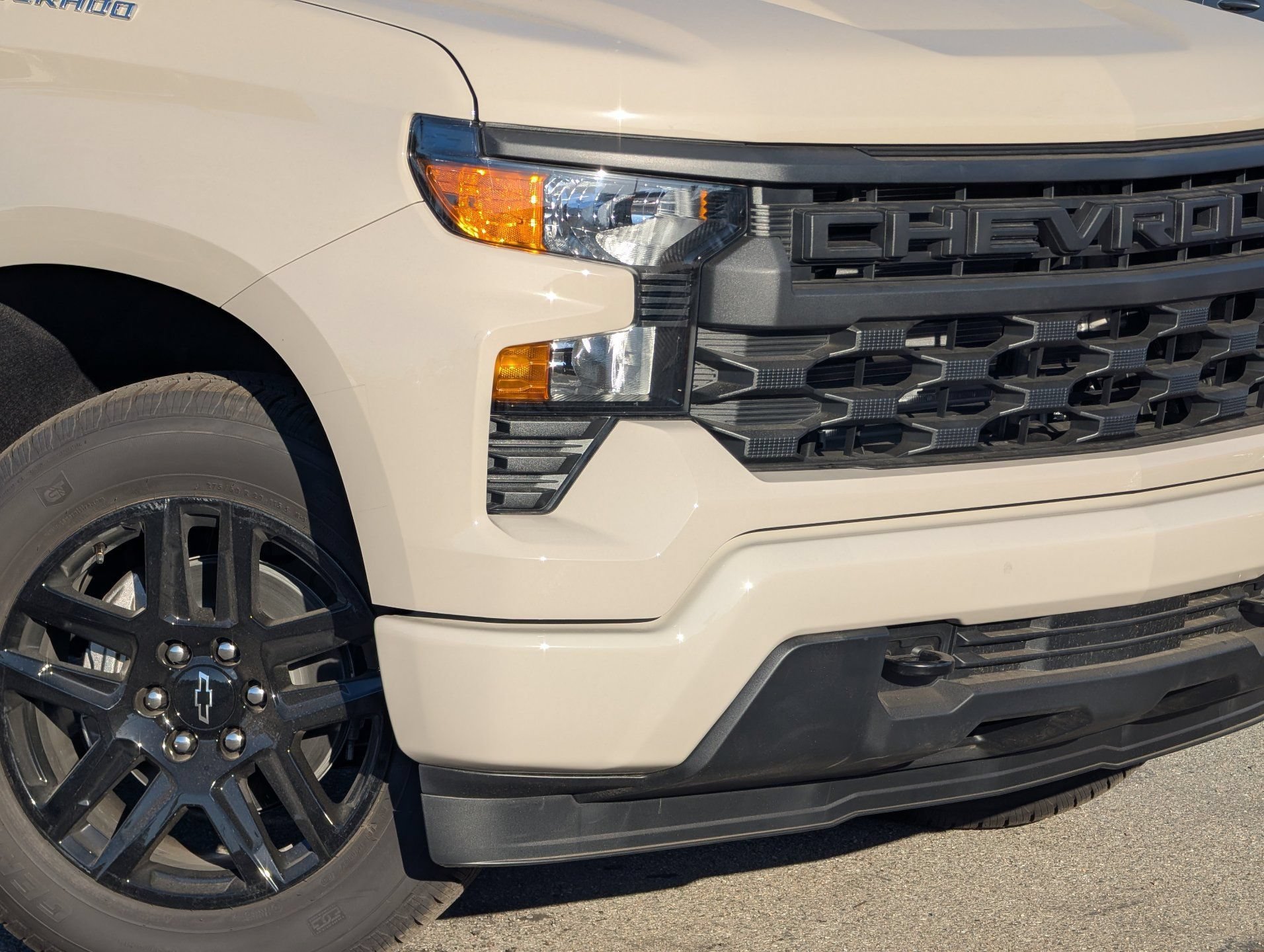 New 2026 White Sands Chevrolet Custom image 3