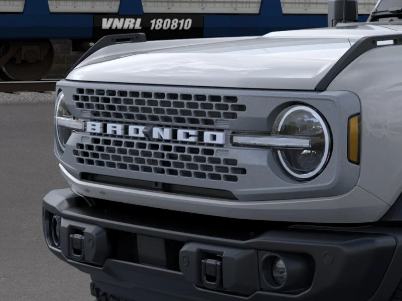 New 2026 Avalanche Gray Ford Badlands image 46