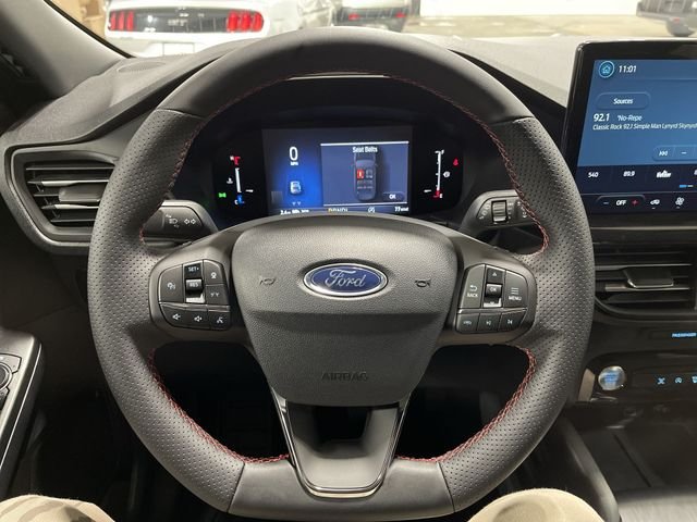 New 2026 Star White Metallic Tri-coat Ford ST-Line image 15
