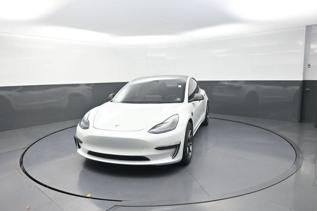Used 2022  Tesla Long Range image 30