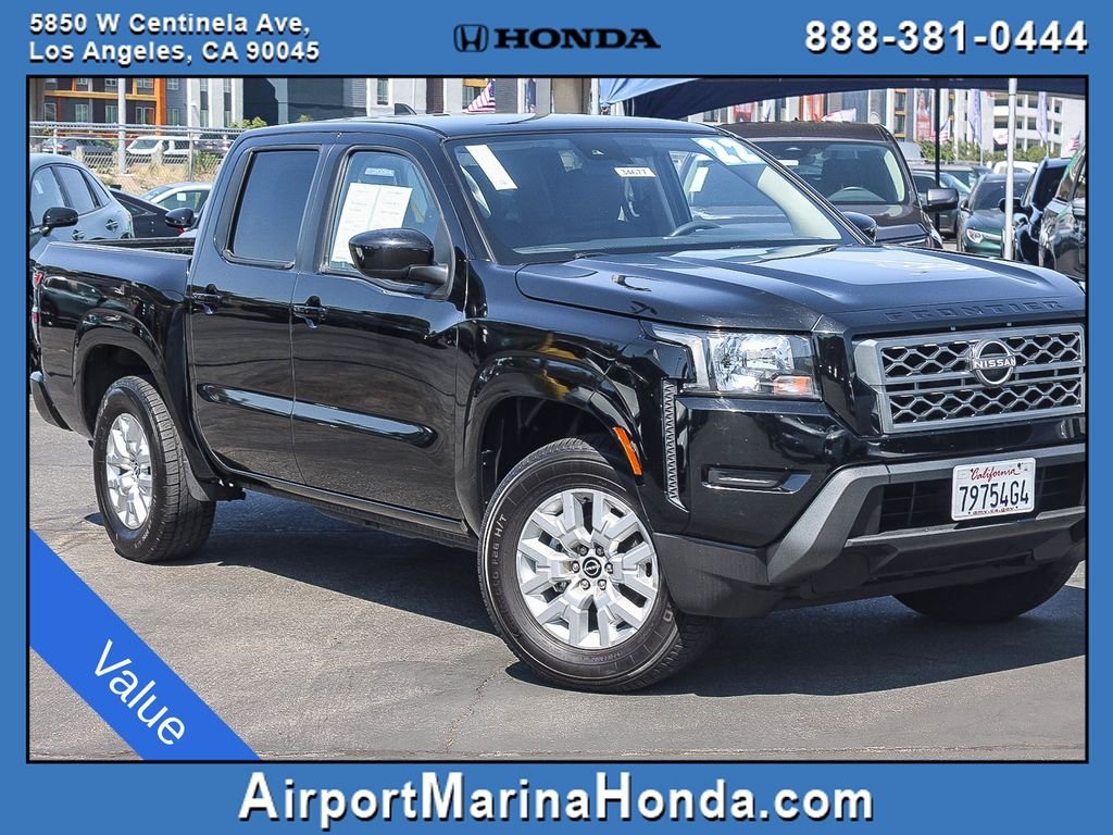 2022 Nissan Frontier SV Crew Cab 4X2 SWB's photo