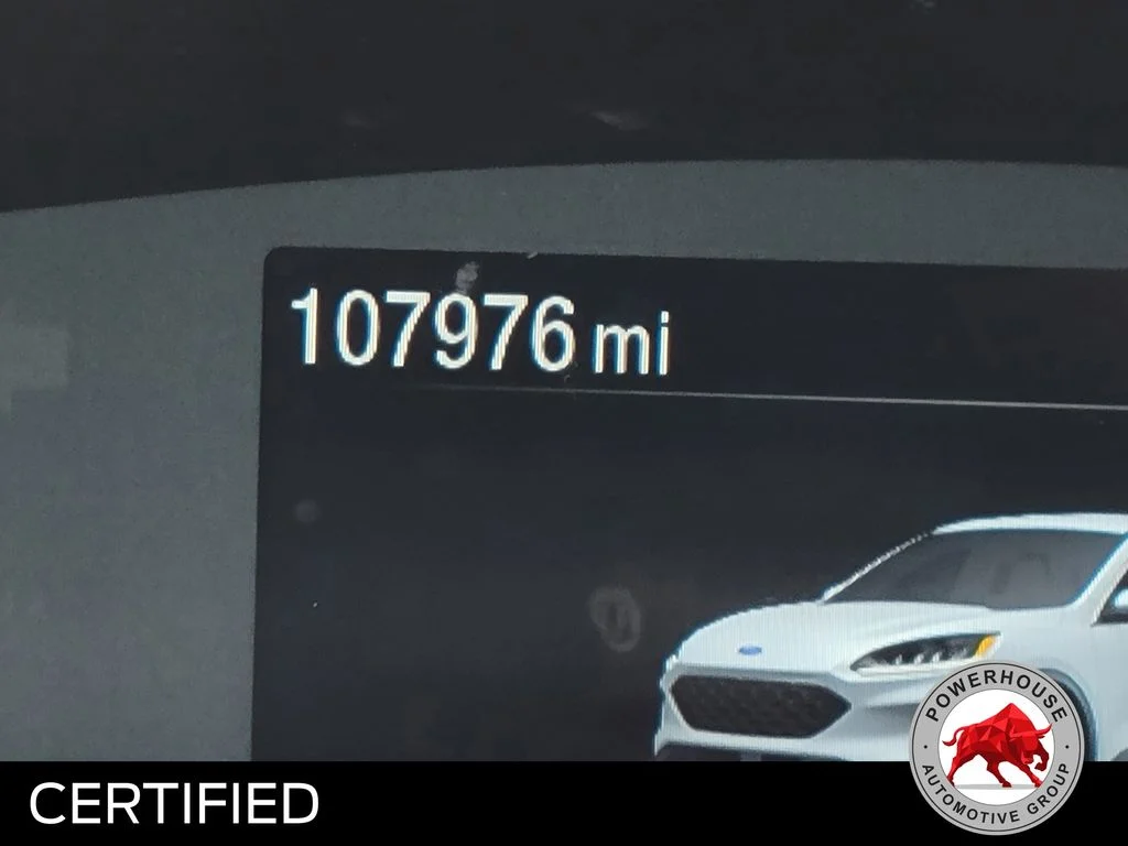 Used 2022 White Ford SEL image 35